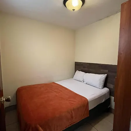 Hotel Don Felipe Aeropuerto-3